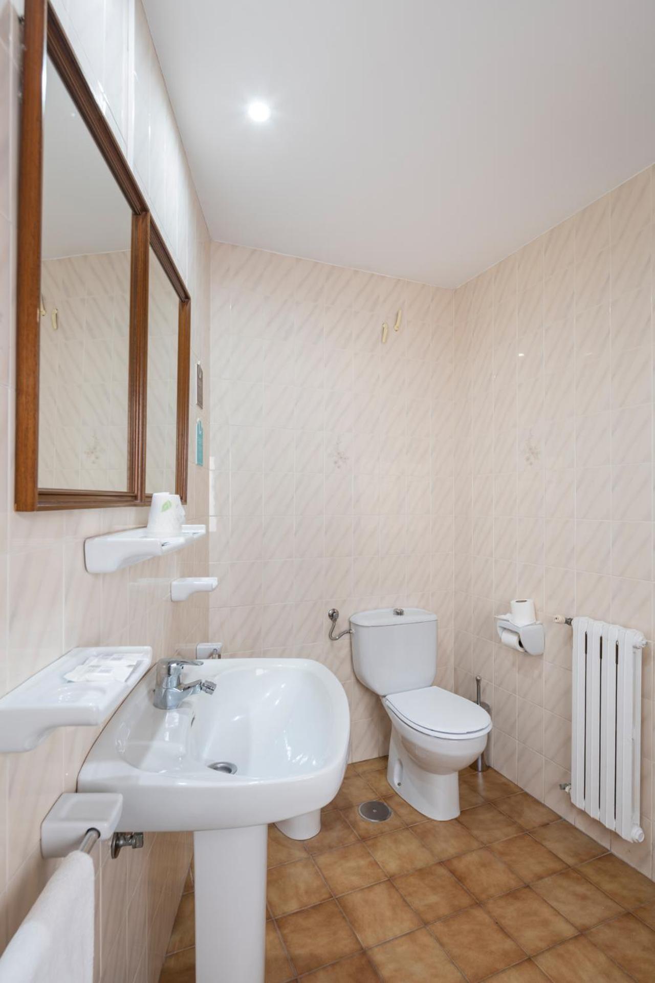 Hotel Alda Via Norte O Grove Ngoại thất bức ảnh